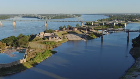 Memphis,-Tn-bridges-over-Mississippi-river---aerial-view-of-bridges
