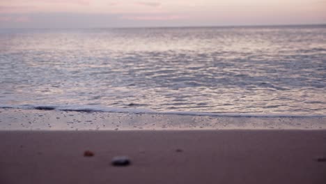 Sandiger-Iskele-strand-Und-Majestätisches-Meerwasser-An-Einem-Sonnigen-Abend-Auf-Der-Insel-Zypern