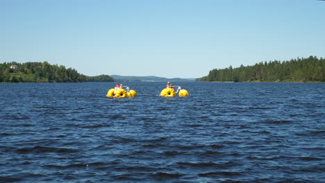 Wasserfahrräder-Am-Wassersee