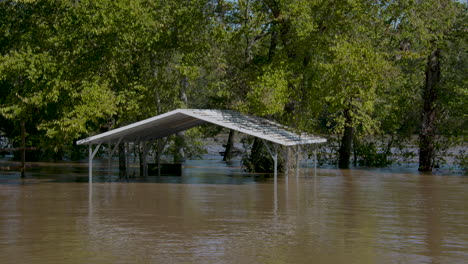 Flussüberschwemmungsaufnahmen-Vom-Hurrikan-Florenz