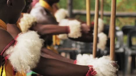 Swazi-Men-Performing-Traditional-dance