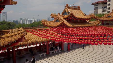 Hundreds-of-Chinese-paper-lanterns-hanging-in-the-courtyard-of-Thean-Hou-Temple,-Kuala-Lumpur,-Malaysia