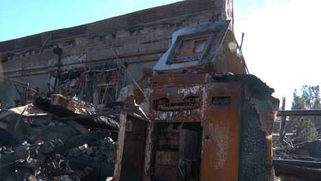 Lagerfeuerzerstörung-Brannte-Atm-Aus-Nächster-Nähe