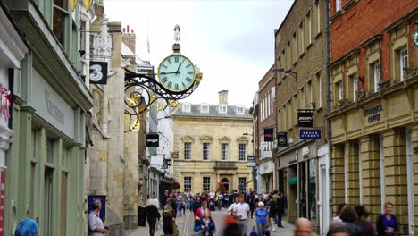 York-England,-circa-:-timelapse-shopping-street-in-York-City,-United-Kingdom