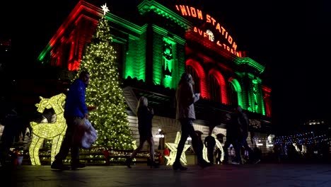 Decoración-De-Luces-Navideñas-En-La-Estación-Union