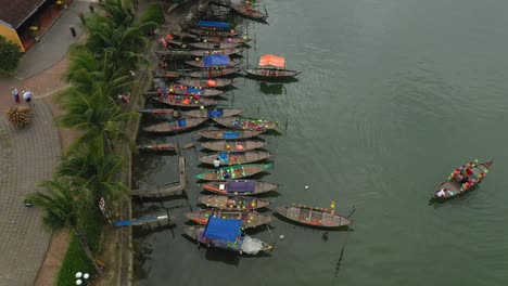 Aerial-view-of-boats-at-Hoi-An-in-Vietnam