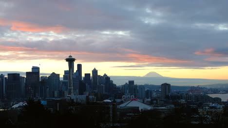 Space-Needle-Seattle-Skyline-Mt