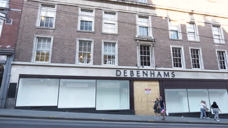 Closed-down-Debenhams-department-shore-after-bankruptcy-during-global-pandemic