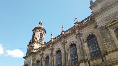 Close-up-shot-of-one-of-the-towers-of-the-Glasgow-Evangelical-Church