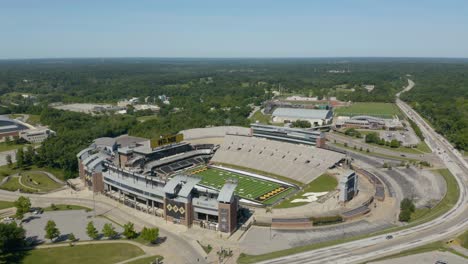 Aerial-Establishing-Shot---University-of-Missouri-Tiger's-Football-Stadium