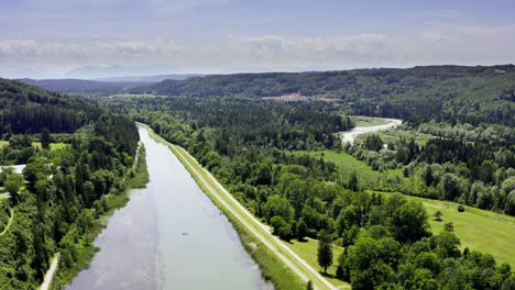 Flying-over-the-bavarian-Isar-river-under-a-beautiful-sky-in-summer-2021,-4K-drone-footage