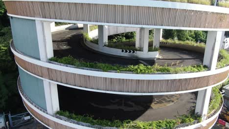 Hong-Kong-Victoria-Road-Island-West-Transit-Station-Mehrstufige-Zufahrtsstraße