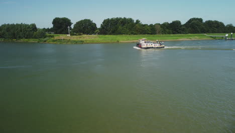 Aerial-view-of-pusher-boat-on-Dutch-river-de-Lek
