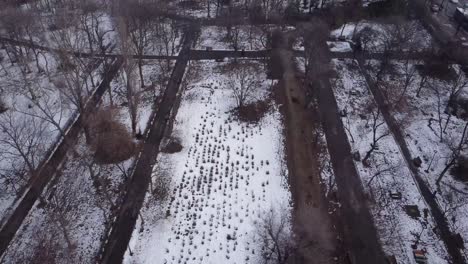 Establishing-Shot-Of-Quiet-City-Park