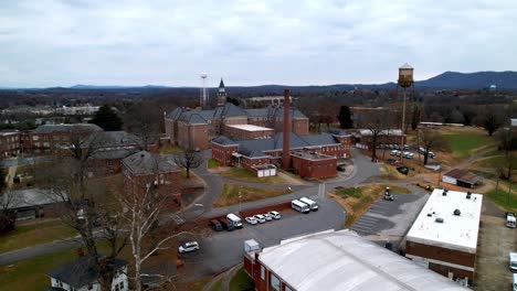 aerial-flight-into-nc-school-for-the-deaf-in-morganton-nc,-north-carolina