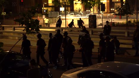 Policías-Antidisturbios-Llegan-A-La-Protesta