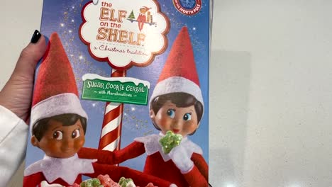 El-Elfo-En-El-Estante-Cereal-Navideño