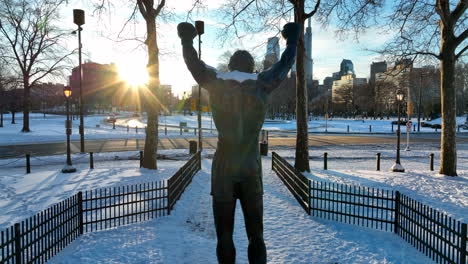 Estatua-Rocosa-En-Philly