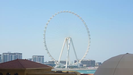 Vista-Cercana-Del-Ojo-De-Dubai---La-Rueda-De-Transbordadores-Más-Grande-Del-Mundo---4k