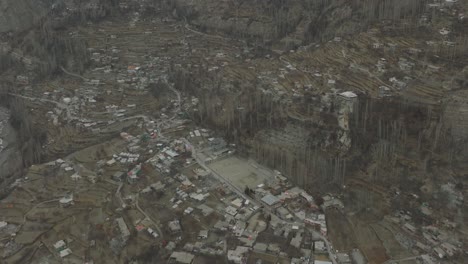 Autumn-season-in-Hunza-valley-northern-of-Pakistan,-Karakoram-mountains-range-in-Gilgit-Baltistan,-Asia