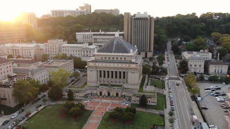 A-dramatic-cinematic-zoom-aerial-view-of-the-Soldiers-and-Sailors-Museum-in-Pittsburgh's-Oakland-district