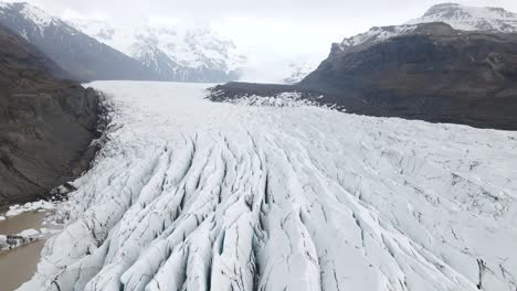 Glaciares-En-El-Sur-De-Islandia---Toma-Aérea-De-Drones