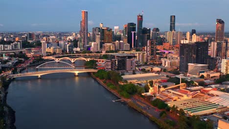 Toowong-Riverside-Vorort-In-Der-Stadt-Brisbane,-Queensland,-Australien---Hyperlapse