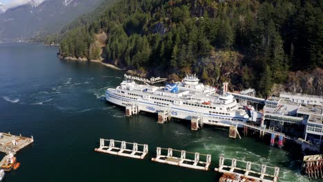 BC-Vessel-Docked-In-The-Quayside-Area-Of-Horseshoe-Bay-Terminal-Surrounded-By-Emerald-Green-Waters-In-British-Columbia,-West-Vancouver,-Canada