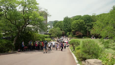 People-in-protective-masks-visiting-opened-to-public-Cheong-Wa-Dae-President's-residence