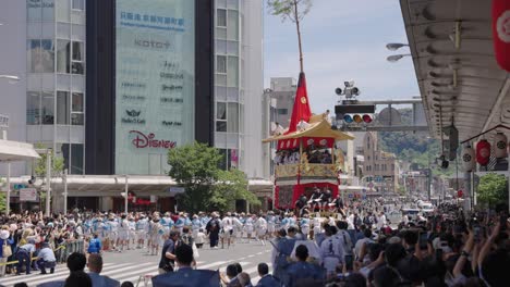 Tall-Mountain-Shrine-"Yamaboko"-Being-Pulled-in-the-Streets-of-Kyoto