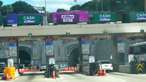 Verkehr-In-Den-Lincoln-Tunnel-In-New-York-City