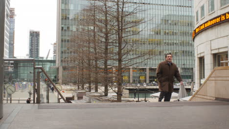 ESTABLISHING-SHOT-Reuters-Plaza-at-Canary-Wharf-London-business-district