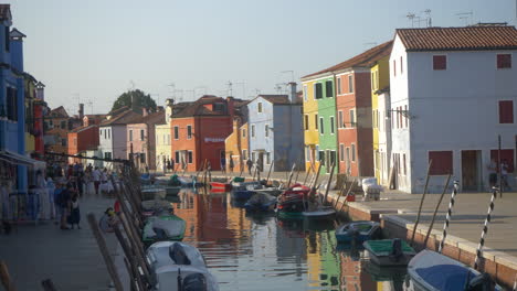 Cityscape-of-Burano,-Venice,-Italy