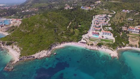 An-adult-only-resort-located-at-the-beach-of-Samos