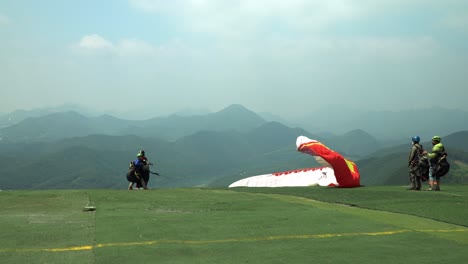 El-Parapente-No-Pudo-Atrapar-El-Viento-Y-No-Pudo-Despegar