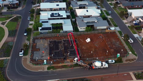 AERIAL-Tilt-Down-Over-Cement-Pour-On-New-House-Construction