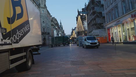 Die-Berühmte-Buchanan-Street-In-Glasgow-Ist-Ziemlich-Ruhig,-Da-Die-Stadt-Nach-Den-Ferien-Wieder-Für-Geschäfte-Geöffnet-Ist