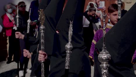 People-in-black-hooded-masks-as-Penitents-in-Easter-Semana-Santa-ritual,-Spain