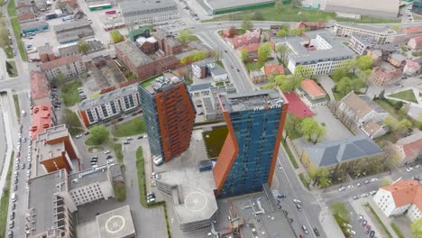 Panoramablick-Auf-Die-Kd-förmigen-Wolkenkratzer-Im-Stadtzentrum-Von-Klaipeda