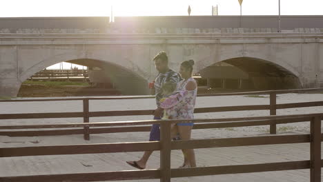 HAPPY-FAMILY-PUERTO-PROGRESO-LIFE-IN-MERIDA-YUCATAN-MEXICO