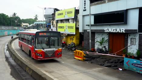 Mumbai-öffentliche-Verkehrsmittel-Am-Besten-Mumbai