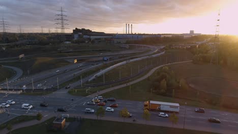 Intercambio-De-Autopista-A40-A448-Al-Atardecer