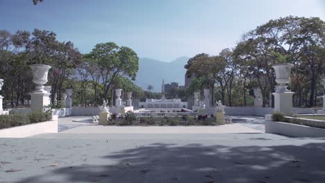 Desolated-and-abandoned-Paseo-Los-Próceres,-in-Caracas,-during-the-first-days-of-the-2020-quarantine-due-to-the-COVID-19-pandemic