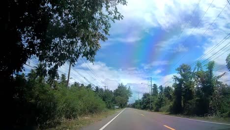 Riding-in-Thailand-on-the-motorbike.