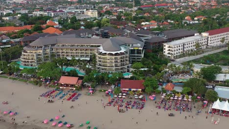 Hotel-De-Lujo-Doble-Seis,-Kuta-Bali-Indonesia