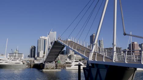 Wynyard-Crossing-raising-in-Auckland-Viaduct-Harbour