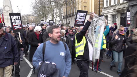 Hundreds-of-people-march-in-a-protest-calling-to-stop-the-extradition-to-the-United-States-of-Wikileaks-founder-Julian-Assange