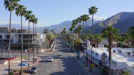 Imágenes-Aéreas-De-4k-De-Palm-Springs-Vacíos,-California-Durante-La-Pandemia-De-Covid-19