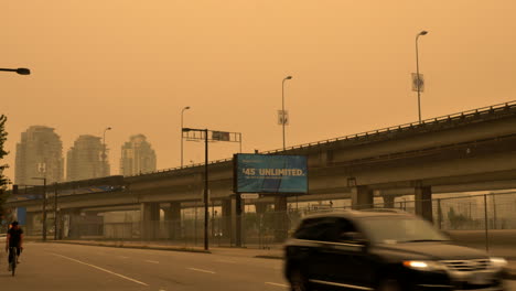 High-Rise-Buildings-Blanketed-By-Wildfire-Smoke-In-Vancouver,-Canada---wide-shot