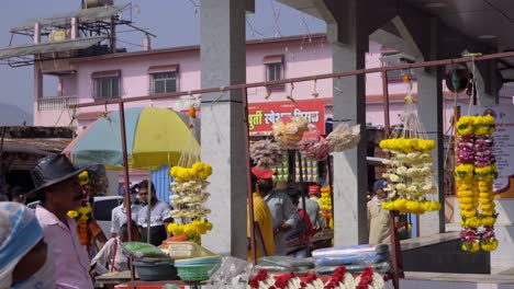 flower-offerings-shop-in-front-of-temple-Akira-Karla-mountain-India-Lonavala